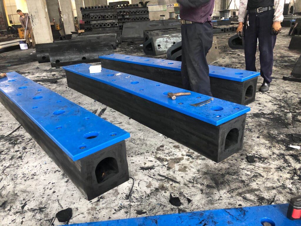 Square fender with UHMWPE pad and custom mounting holes