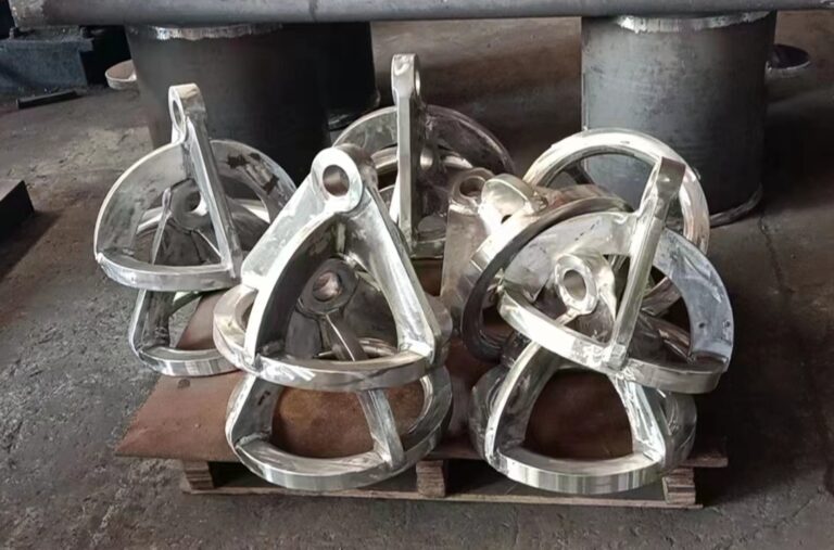 Custom towing ring for sling type pneumatic fender