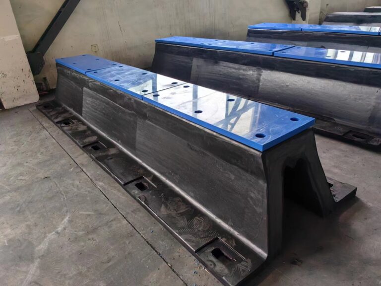 SA-B500 × 3000 mm arch rubber fenders for Indonesia client