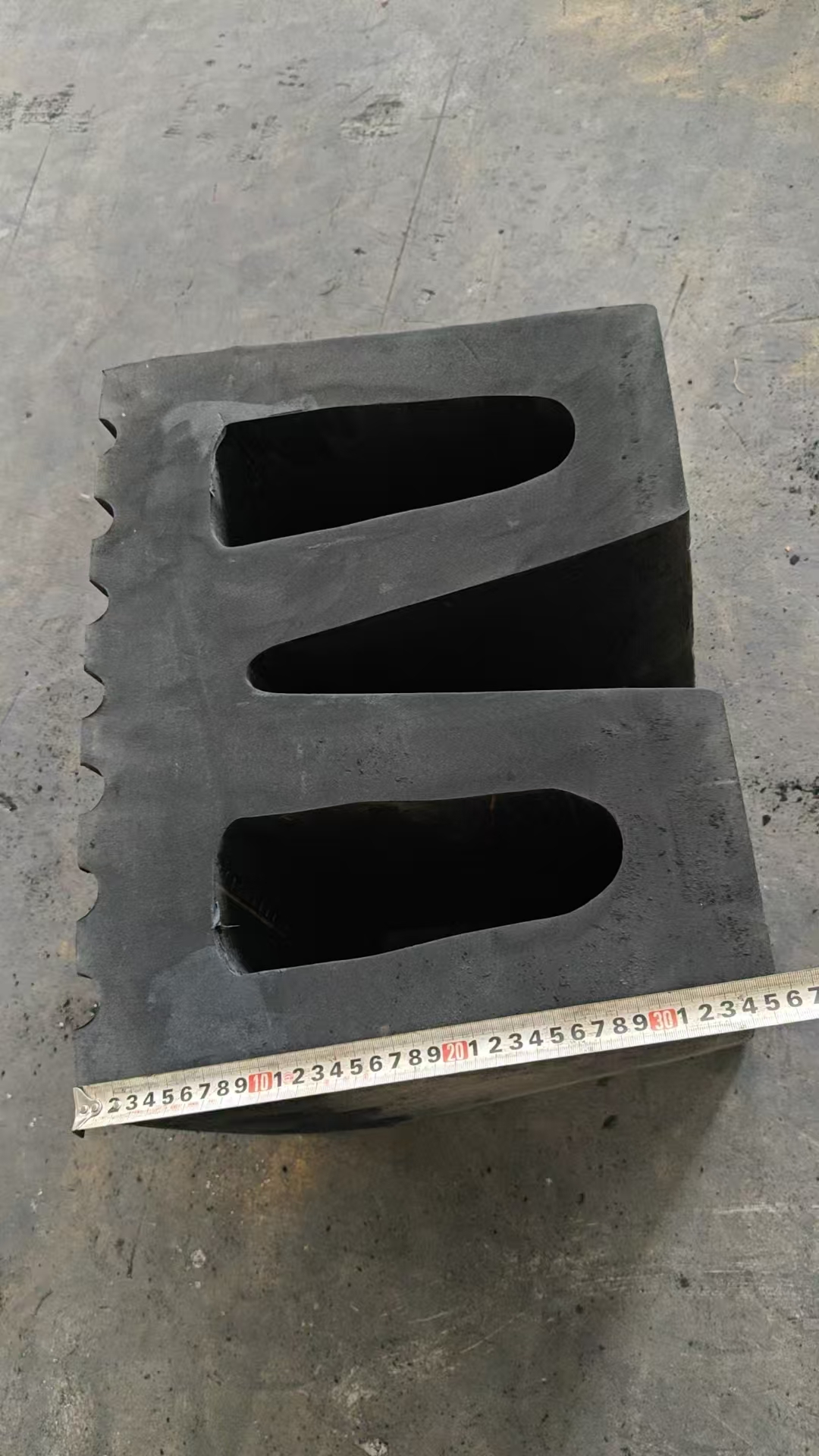 W-shaped rubber fender cross section used on tugboats and workboats