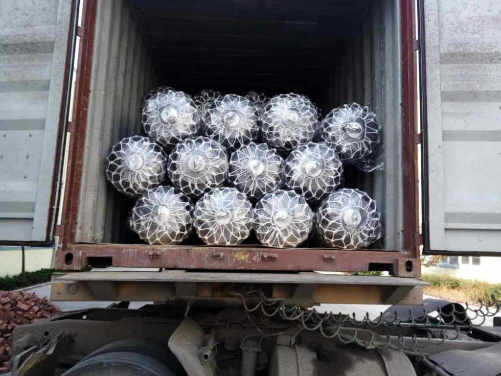 Single-end hanging foam filled fenders with rope net for boat and dock protection