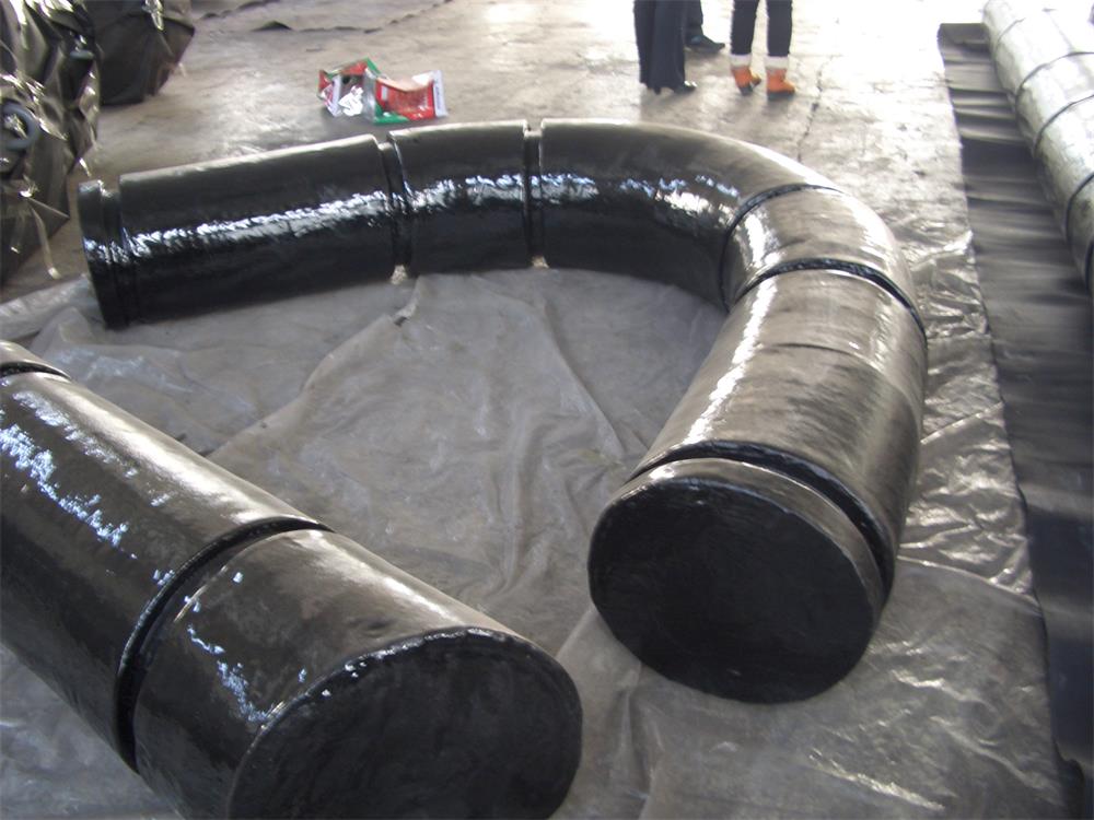 Segmented round EVA boat fender with SPUA coating for custom bow and stern protection
